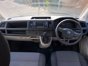 2016 Volkswagen Transporter T28 Startline TDI BlueMotion Technology — photo 5 of 13