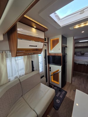 2019 Fleurette Discover 75LMF — photo 9 of 21