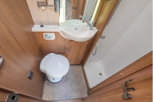 2012 Auto-Trail Tracker EKS — photo 5 of 54