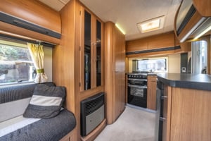 2012 Auto-Trail Tracker EKS — photo 6 of 54