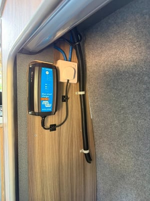 2016 Volkswagen T6 Campervan — photo 30 of 57