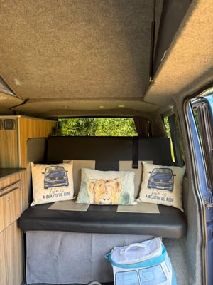2016 Volkswagen T6 Campervan — photo 42 of 57
