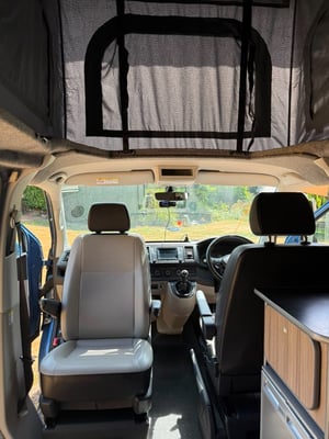 2016 Volkswagen T6 Campervan — photo 44 of 57