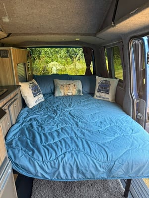 2016 Volkswagen T6 Campervan — photo 46 of 57