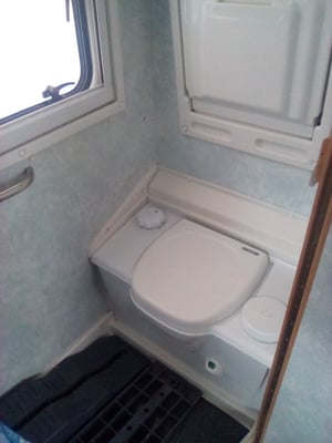 1998 Auto-Sleeper Executive — photo 6 of 44