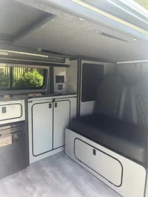 2020 Citroen Dispatch Camper Conversion — photo 7 of 11