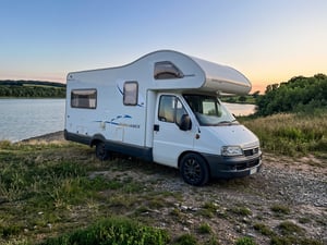 2004 Swift Sundance 590 RL — photo 1 of 10