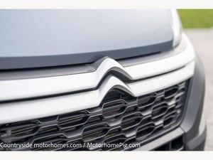 2022 Citroen Relay Conversion — photo 19 of 84