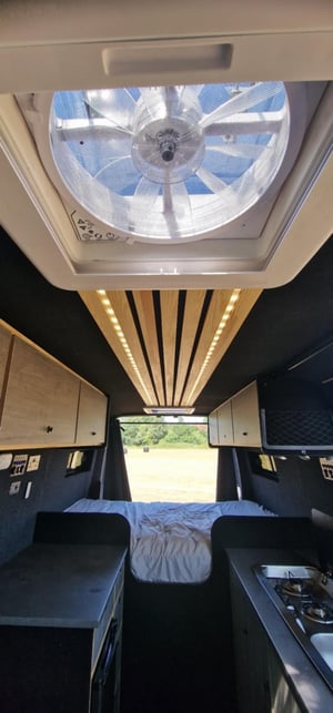 2010 Renault Master — photo 10 of 38