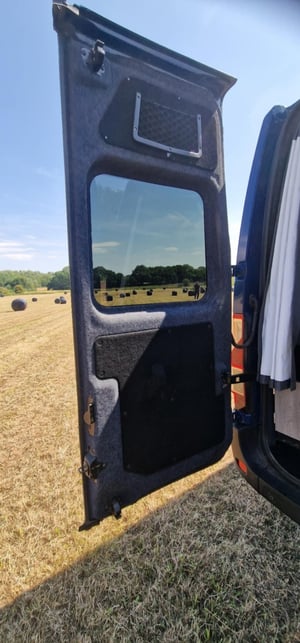 2010 Renault Master — photo 17 of 38