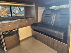 2021 Volkswagen Transporter T6.1 Conversion — photo 9 of 22