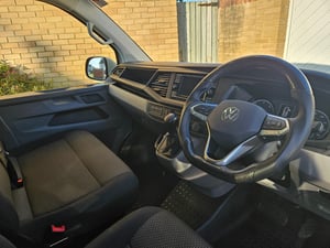 2021 Volkswagen Transporter T6.1 Conversion — photo 16 of 22
