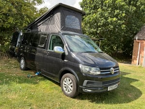 2015 Volkswagen Transporter T28 TDI Highline Campervan — photo 20 of 22
