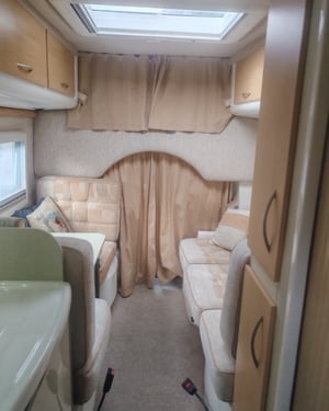 2011 Romahome R40 — photo 30 of 31