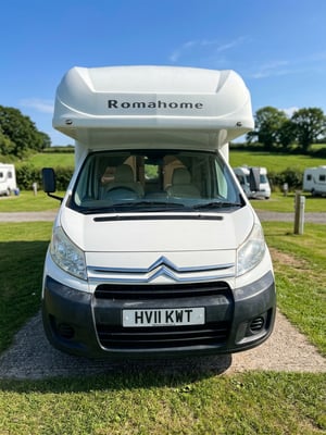 2011 Romahome R40 — photo 1 of 31
