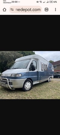 2001 Hobby 750 - Image 2
