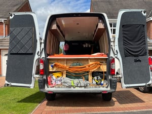 2004 Renault Master — photo 2 of 4