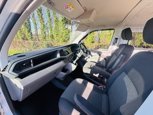 2023 Volkswagen Transporter — photo 9 of 9