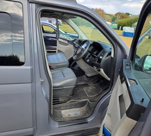 2015 Volkswagen T6 Campervan — photo 12 of 13