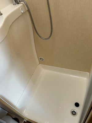 2015 Auto-Sleepers Warwick XL — photo 25 of 27