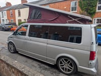 2017 Transporter t6 T6 pop top roof sliding bed in back fridge, microwave and hop - Image 3