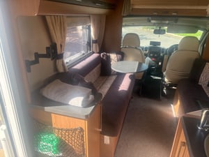 2012 Auto-Trail Comanche HB — photo 4 of 18