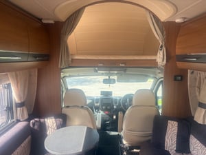 2012 Auto-Trail Comanche HB — photo 6 of 18