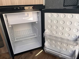 2018 Volkswagen Campervan — photo 16 of 17