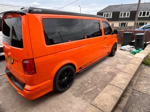 2018 Volkswagen Transporter Campervan — photo 31 of 38