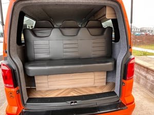 2018 Volkswagen Transporter Campervan — photo 32 of 38