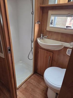 2009 Auto-Trail Arapaho SE — photo 5 of 19