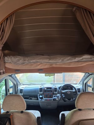 2009 Auto-Trail Arapaho SE — photo 8 of 19
