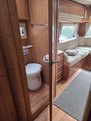 2009 Auto-Trail Arapaho SE — photo 15 of 19