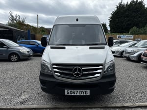 2017 Mercedes-Benz Sprinter — photo 2 of 19