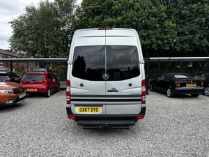 2017 Mercedes-Benz Sprinter — photo 12 of 19