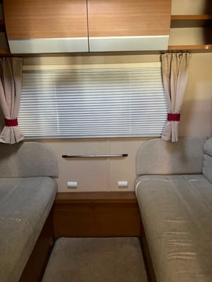 2017 Auto-Trail Imala 720 — photo 8 of 23