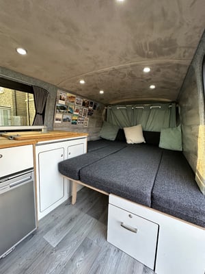 2020 Volkswagen T6.1 Transporter T30 Highline TDi — photo 6 of 36