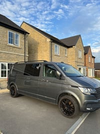 2020 Volkswagen T6.1 Transporter T30 Highline TDi - Image 2