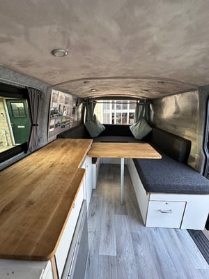 2020 Volkswagen T6.1 Transporter T30 Highline TDi — photo 10 of 36