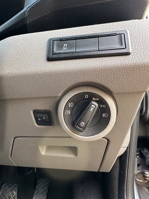 2020 Volkswagen T6.1 Transporter T30 Highline TDi — photo 14 of 36