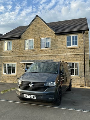 2020 Volkswagen T6.1 Transporter T30 Highline TDi — photo 16 of 36