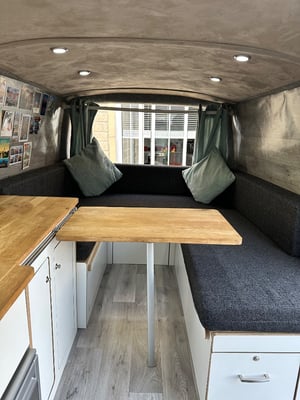 2020 Volkswagen T6.1 Transporter T30 Highline TDi — photo 31 of 36