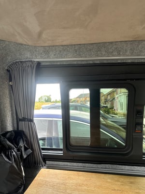 2020 Volkswagen T6.1 Transporter Highline TDi LWB — photo 38 of 57