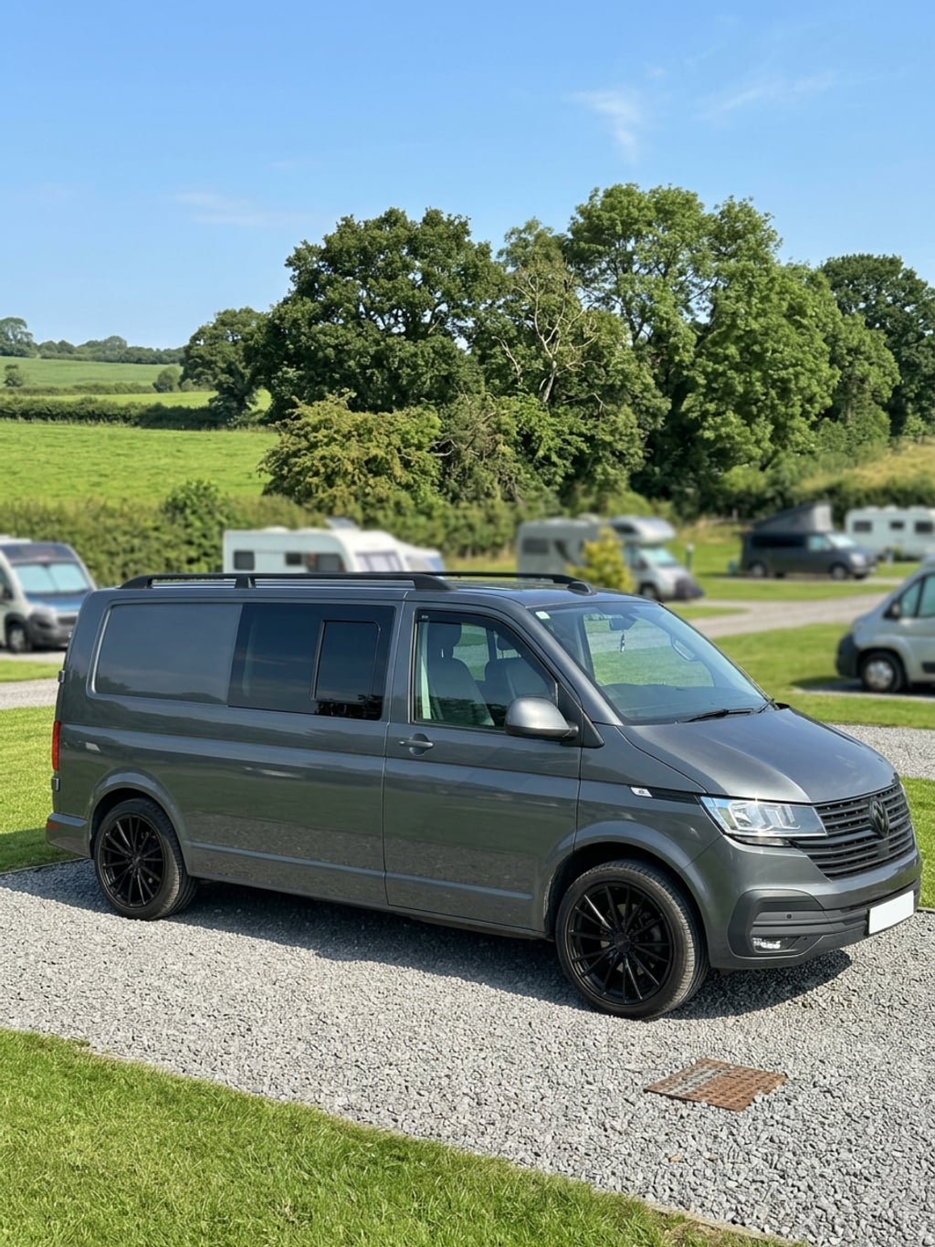 2020 Volkswagen T6.1 Transporter Highline TDi LWB - Image 1