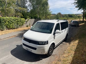 2013 Volkswagen Transporter — photo 14 of 18