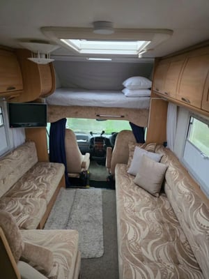 2005 Burstner A 748-2 — photo 20 of 21
