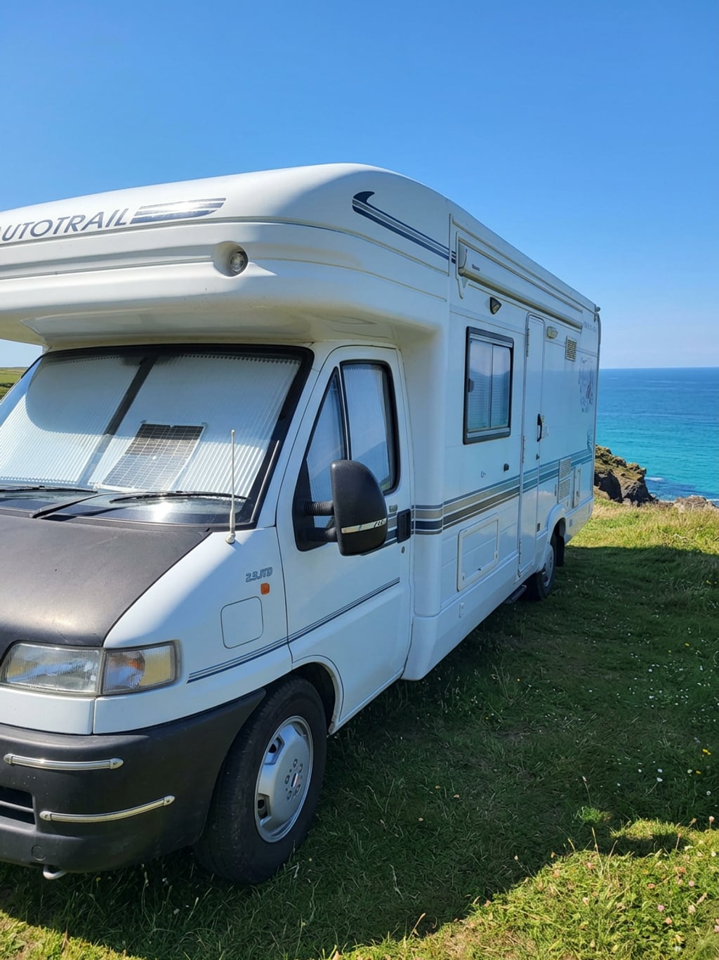 2001 Auto-Trail Mohican - Image 1