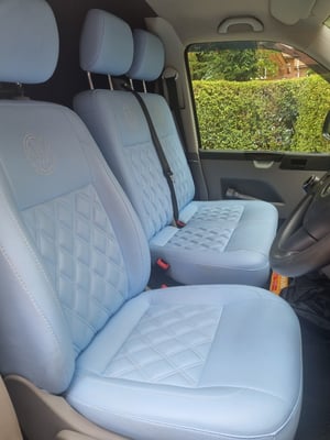 2015 Volkswagen T5 Campervan — photo 13 of 37