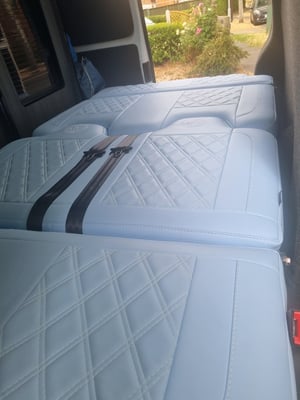 2015 Volkswagen T5 Campervan — photo 26 of 37
