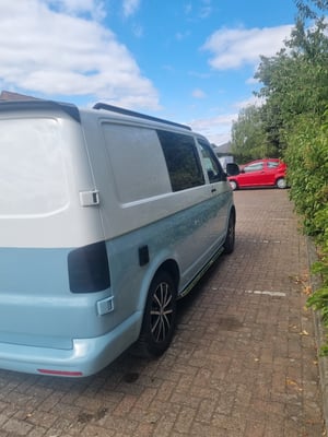 2015 Volkswagen T5 Campervan — photo 28 of 37